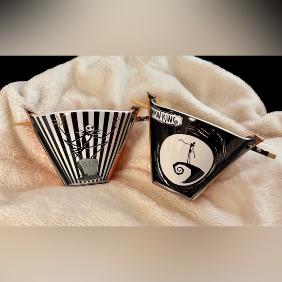 NWT Disney Nightmare Before Christmas Ramen Bowls with Chopsticks set of 2 Jack - Picture 3 of 3